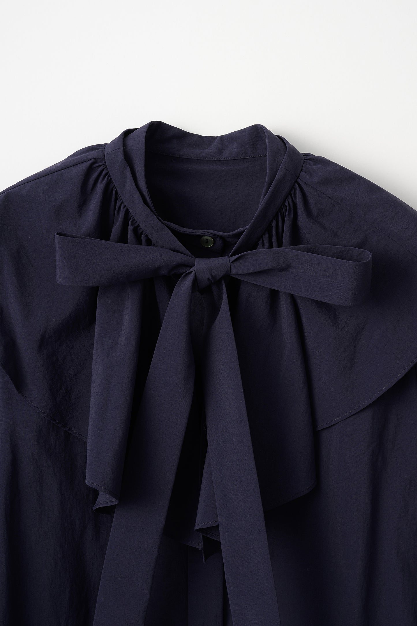 Petal collar shirt(Navy)
