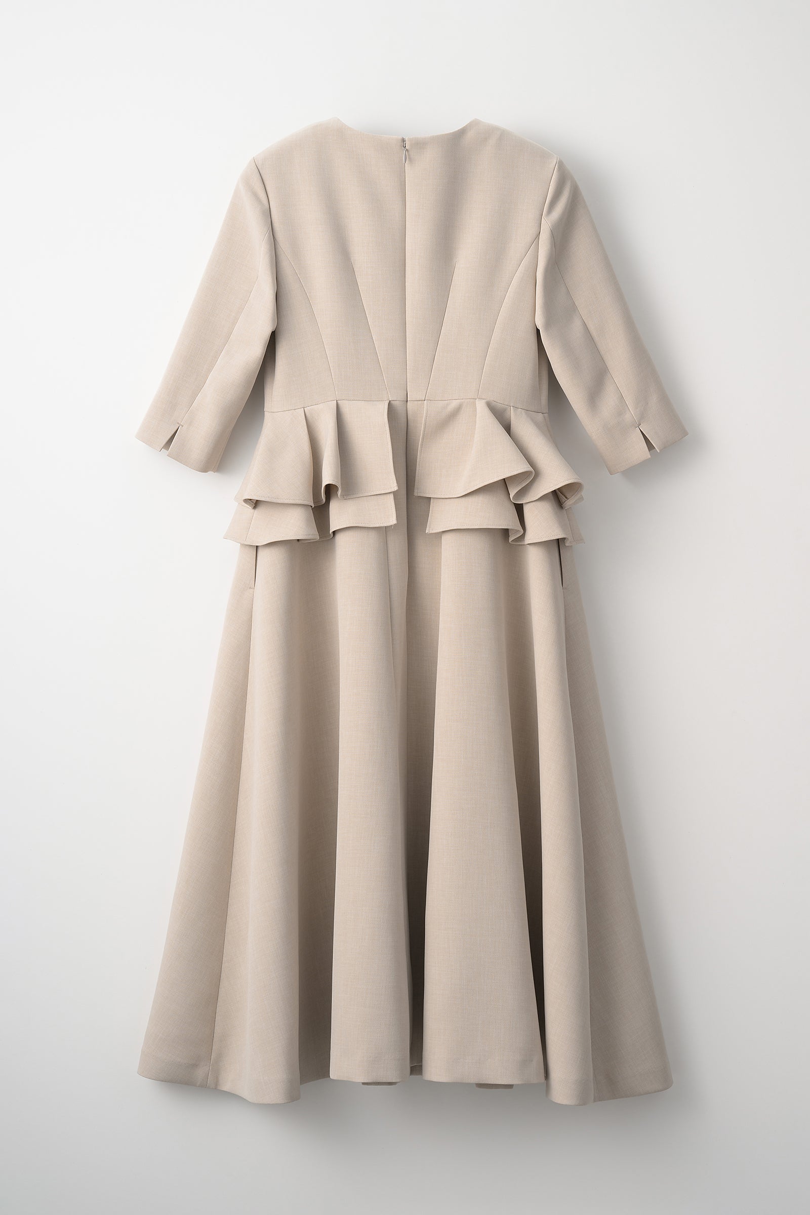 ワンピース audire Prima peplum dress(Beige) Prima peplum dress(Beige) – Audire