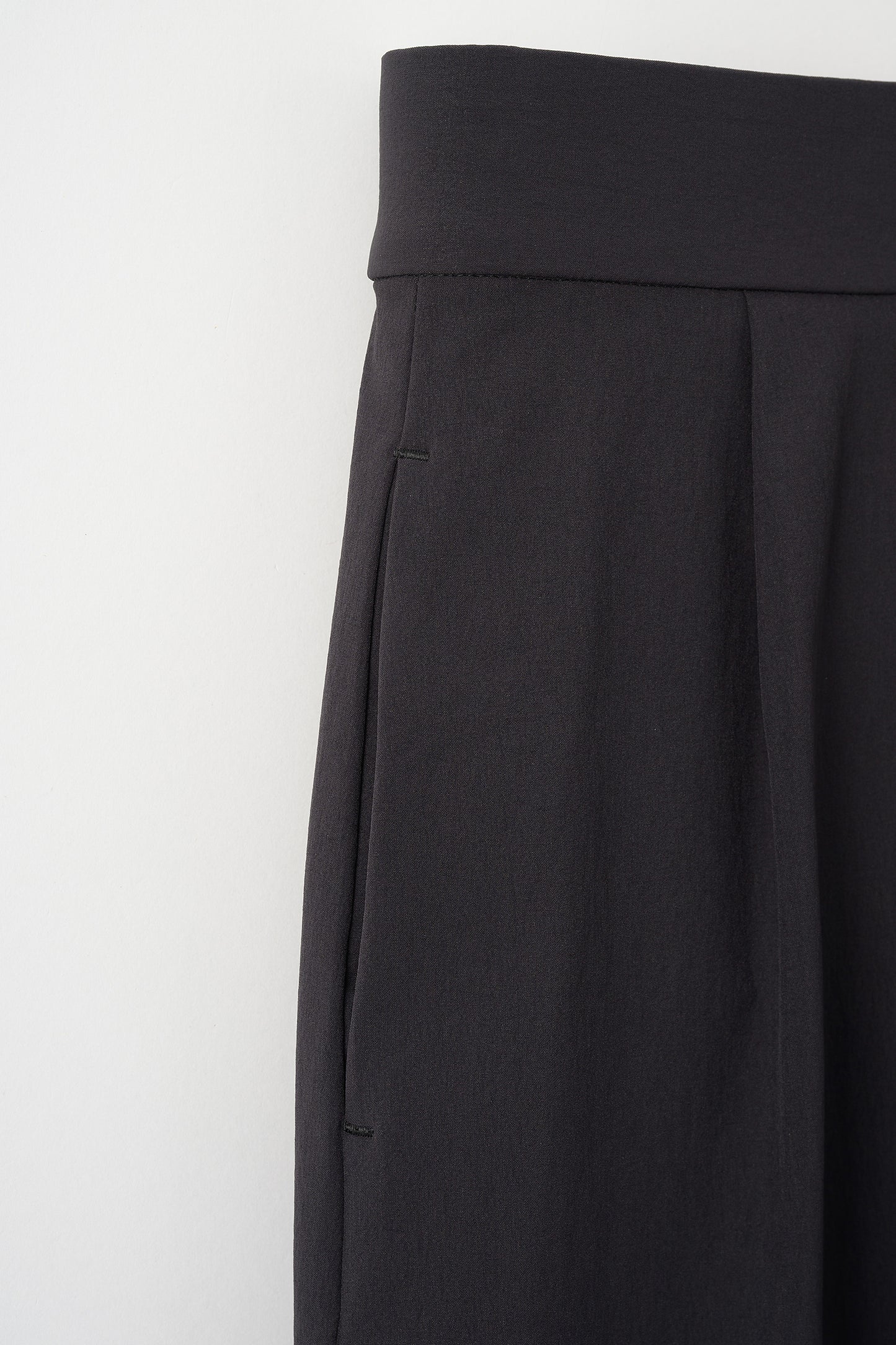 Tailored peplum skirt(Black)