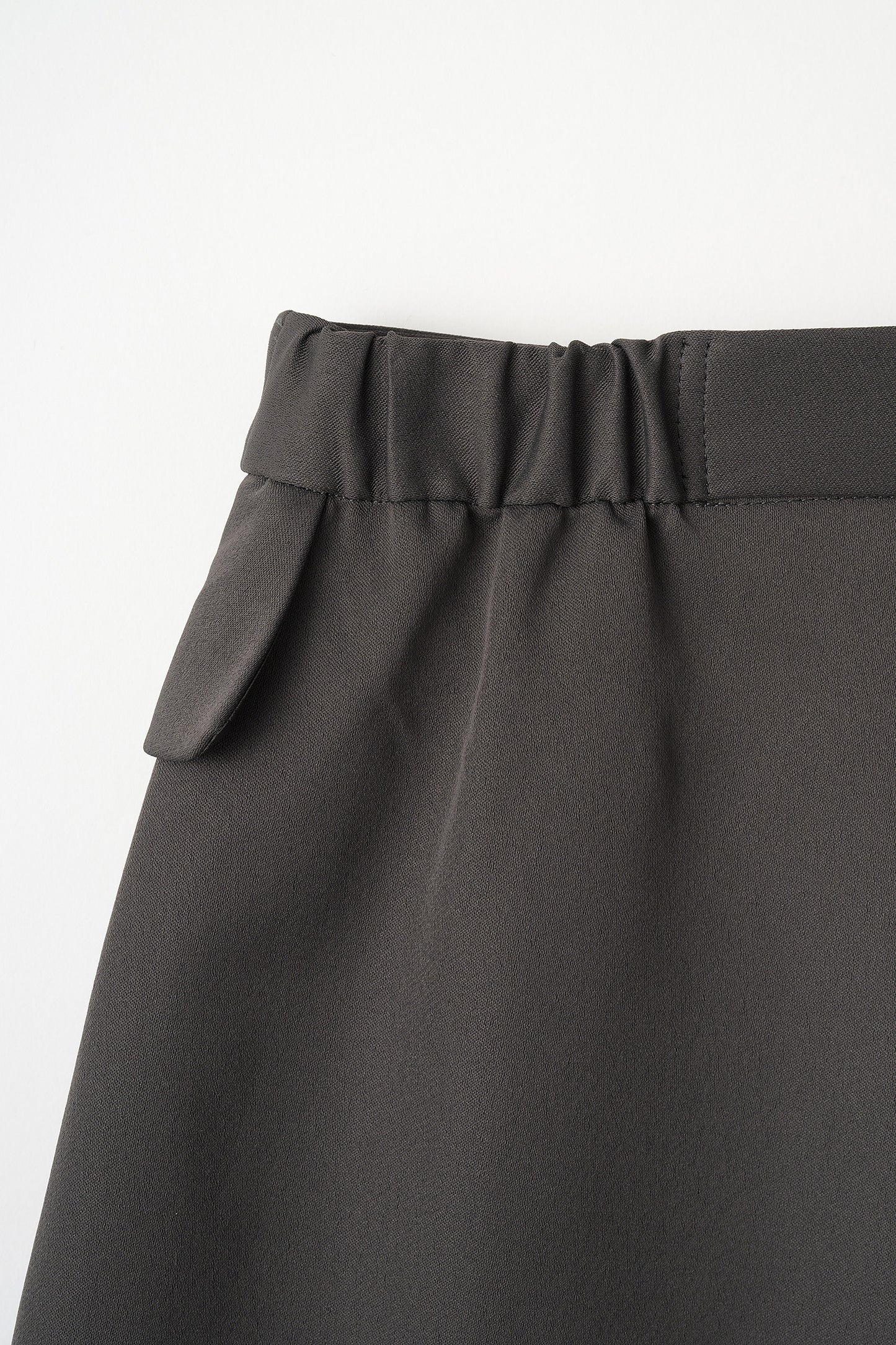 Frame trad skirt(Charcoal)