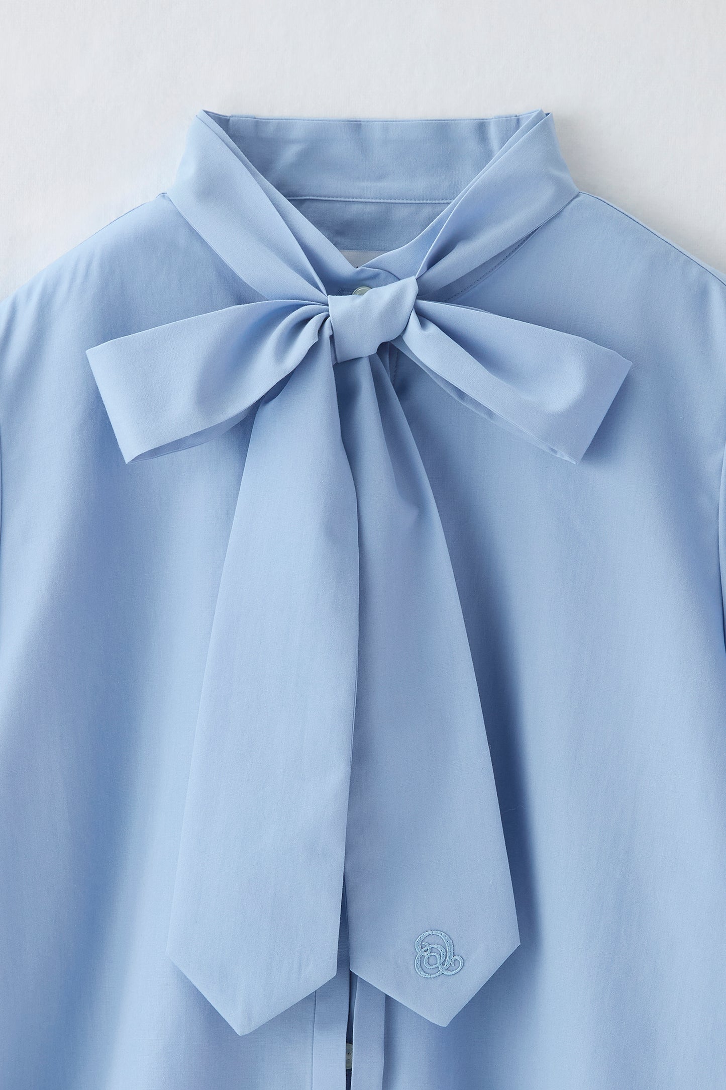 Audire bowtie volume blouse（Blue）