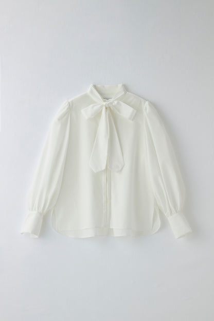 Audire bowtie volume blouse（White）