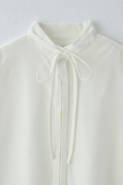 Audire bowtie volume blouse（White）