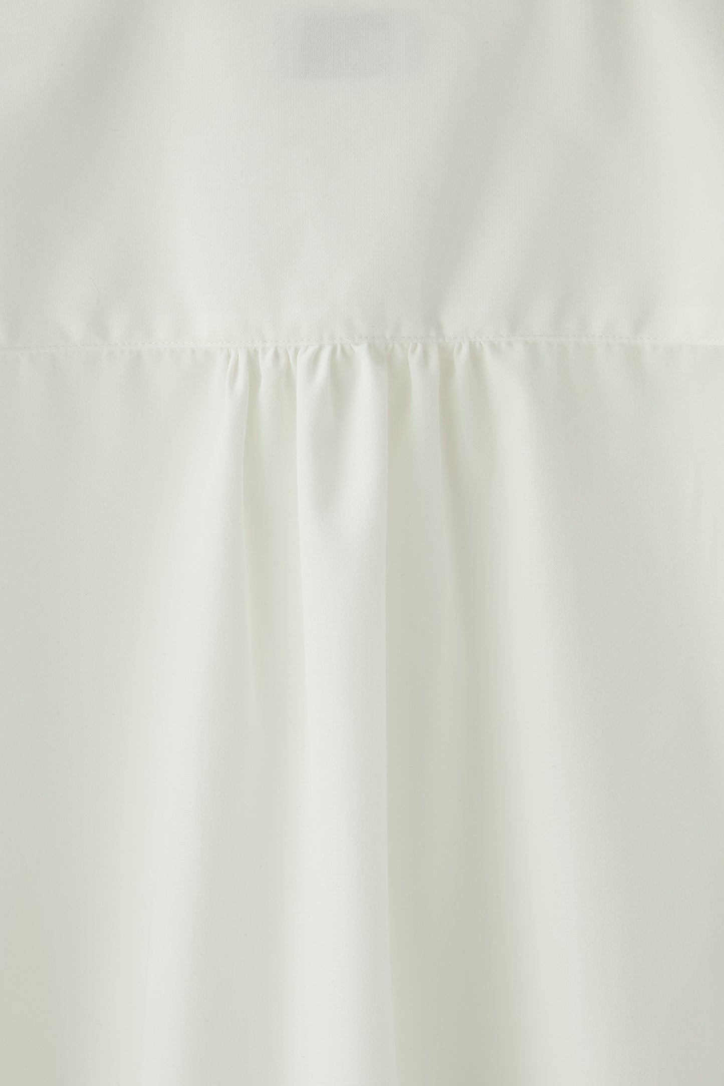 Audire bowtie volume blouse（White）