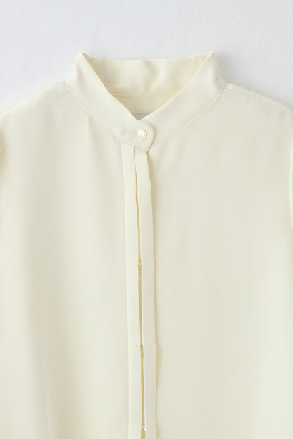 Audire bowtie volume Satin blouse（White）