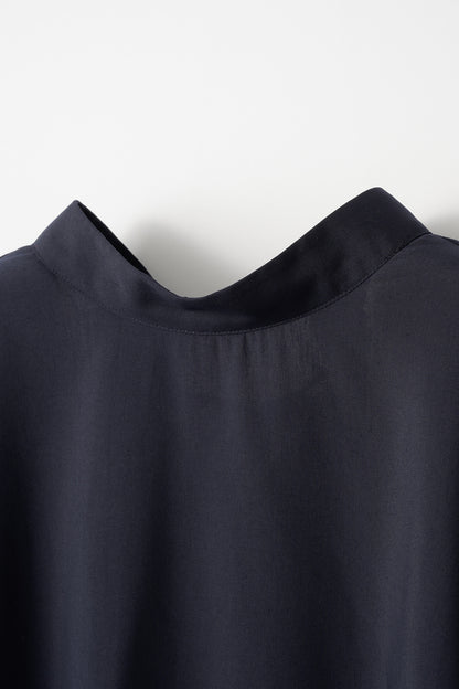 Audire switch blouse (Navy)