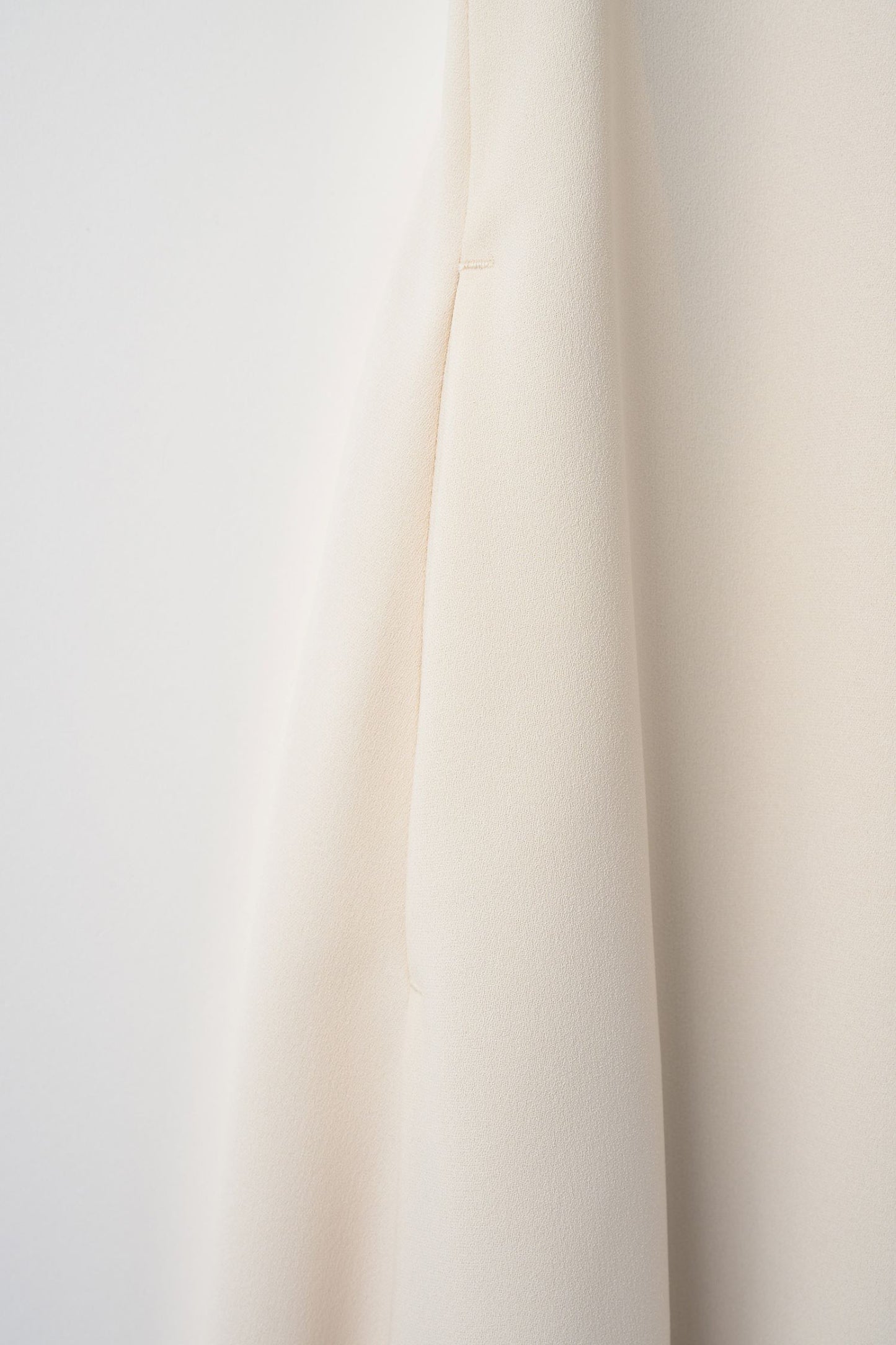 Mulch volume flare dress (Ecru beige)
